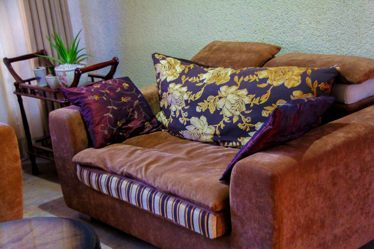 The Shoebill Nest Bed and Breakfast Kampala Esterno foto