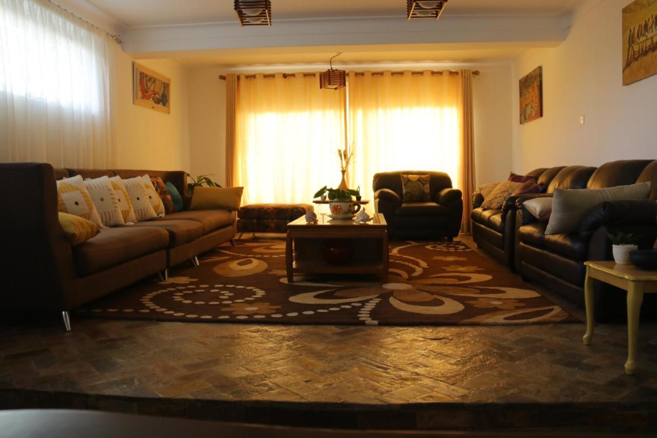 The Shoebill Nest Bed and Breakfast Kampala Esterno foto